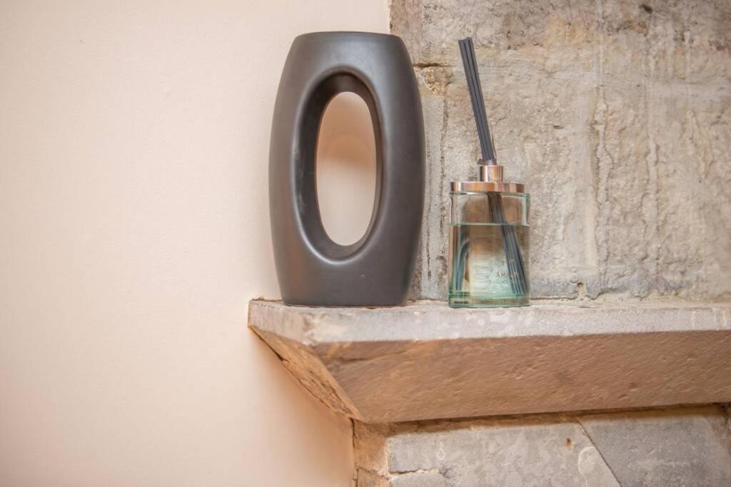 Latin Quarter Luxury Apartment Galway Bagian luar foto